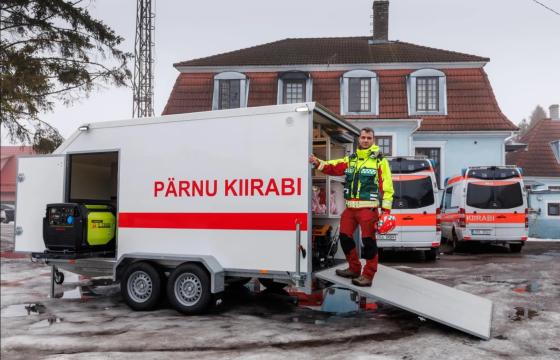 Pärnu Kiirabi sai uue katastroofihaagise