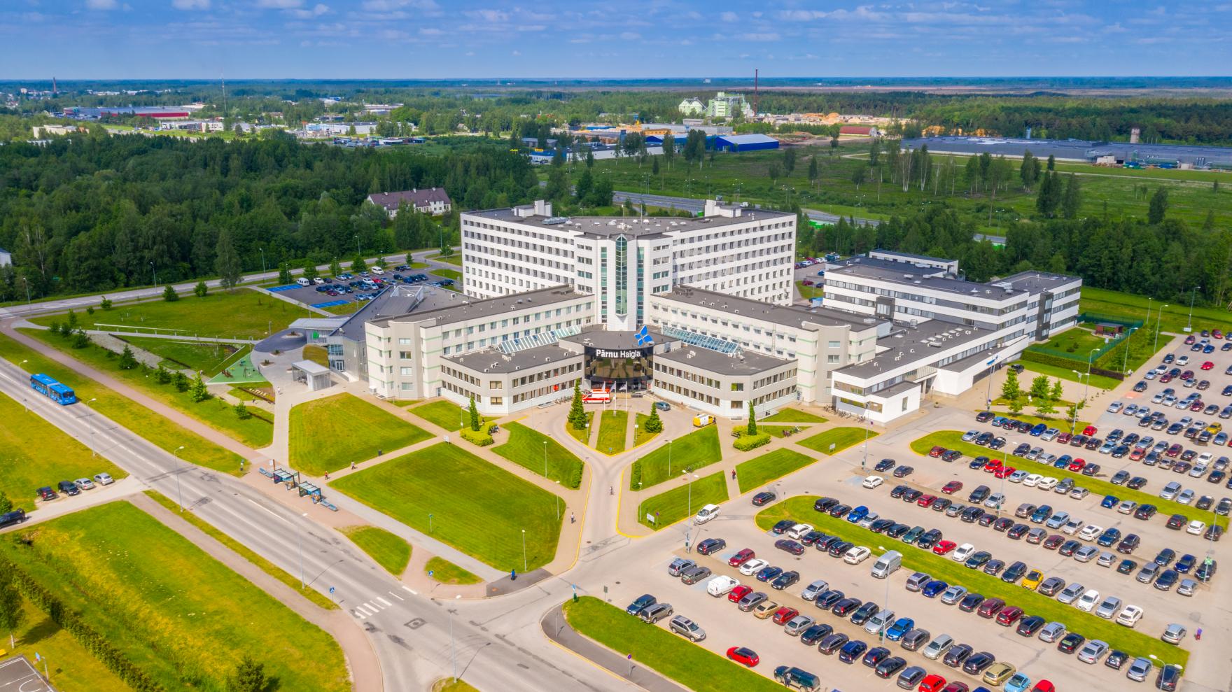 Pärnu Haigla peahoone